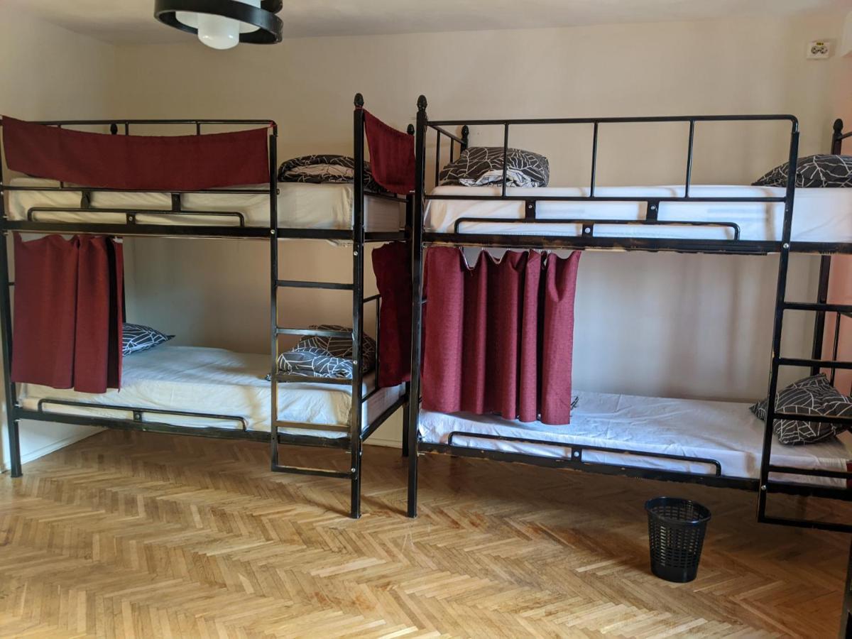 Re-Born Hostel Timisoara Exterior photo